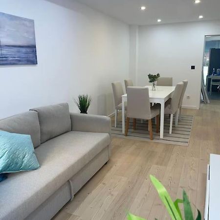 Lovely 2 Bedroom Apartment In South Lisbon Barreiro  Eksteriør billede