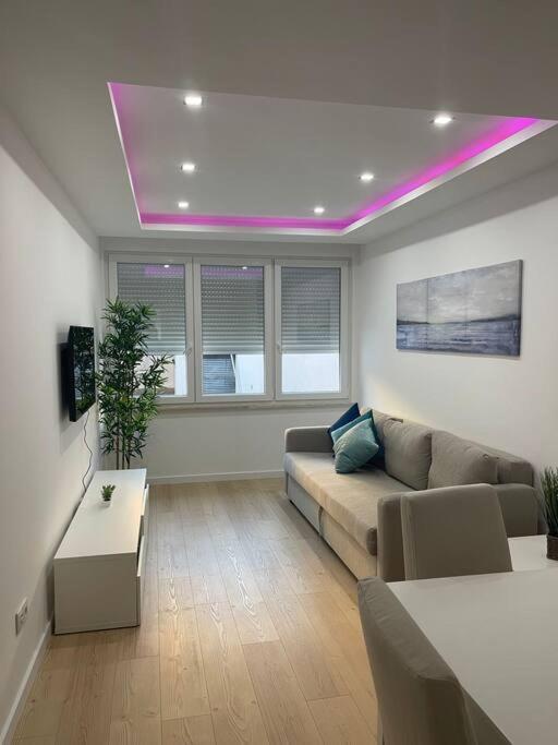 Lovely 2 Bedroom Apartment In South Lisbon Barreiro  Eksteriør billede